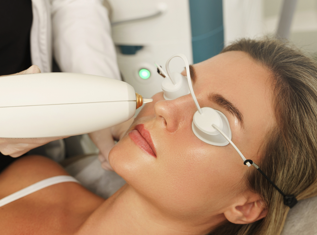 Gør det tungt Svømmepøl Glow Intense Pulsed Light Therapy For Dry Eyes | Southwest Vision